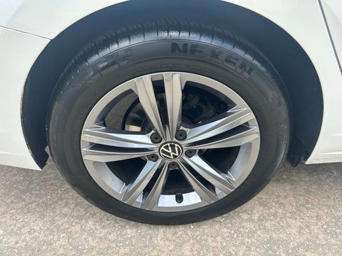 Used 2023 Volkswagen Jetta SE image 26