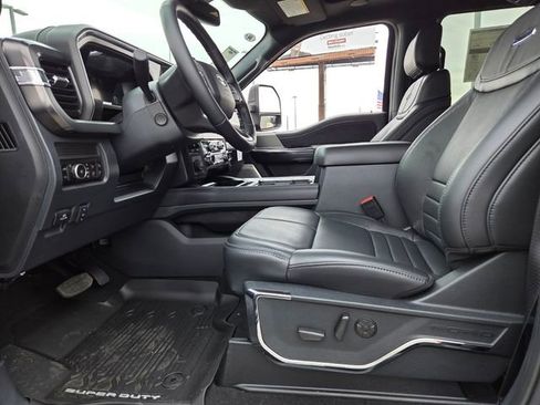 New 2026 Ford F250 Platinum image 4