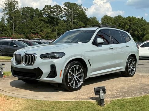 Used 2022 BMW X3 sDrive30i w/ M Sport Package 2 RWD image 3