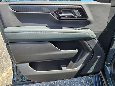 New 2026 GMC Yukon AT4 AWD/4WD image 22