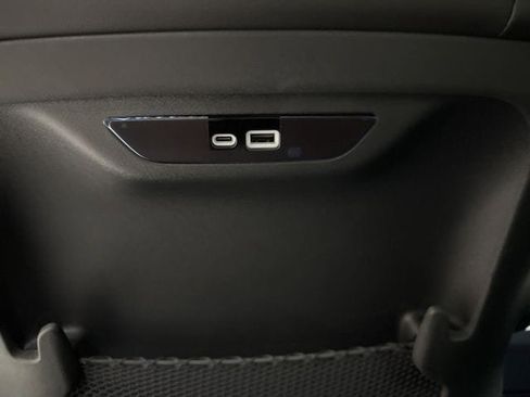 New 2026 Chrysler Pacifica Select w/ S Appearance Package image 37