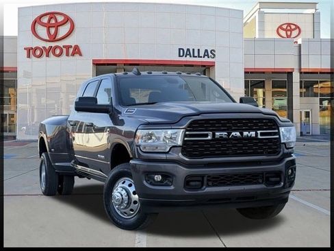 Used 2022 RAM 3500 Big Horn w/ Level A Equipment Group image 1