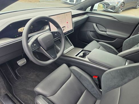 Used 2024 Tesla Model S Plaid AWD/4WD image 10