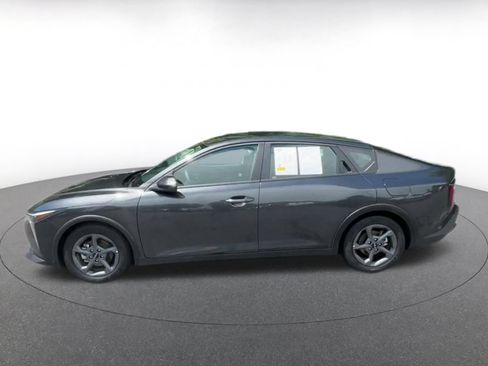 Used 2026 Kia K4 FWD image 9