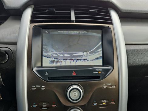 Used 2012 Ford Edge SEL image 19