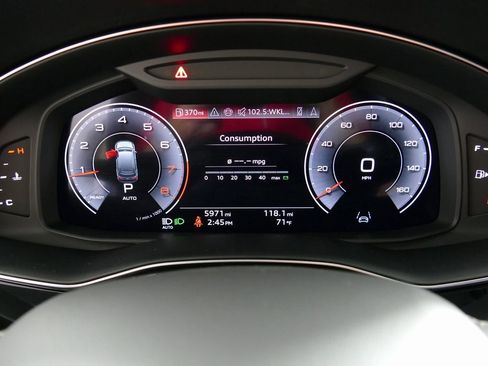 Certified 2025 Audi Q7 2.0T Premium Plus image 16