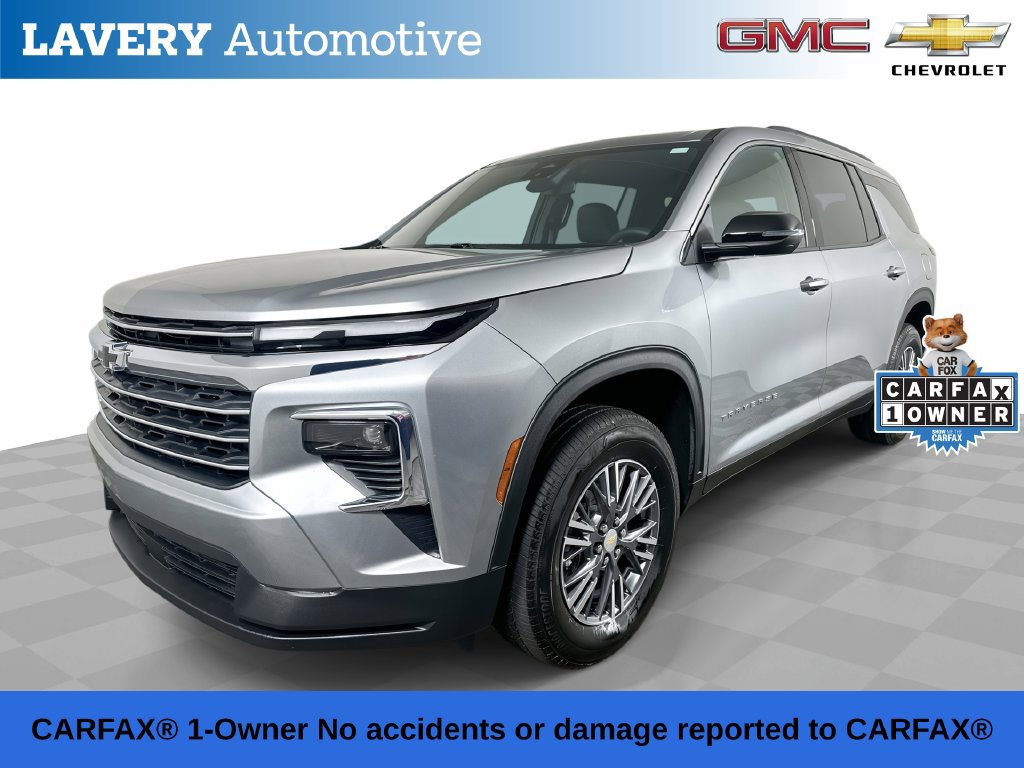 Used 2026 Chevrolet Traverse LT AWD/4WD image 1