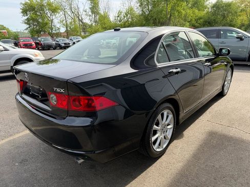 Used 2008 Acura TSX w/ Navigation FWD image 4