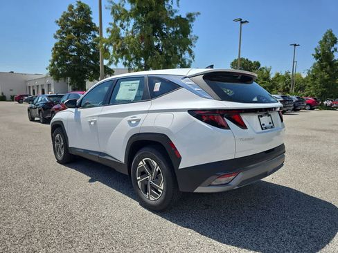 New 2026 Hyundai Tucson Blue SE FWD image 4