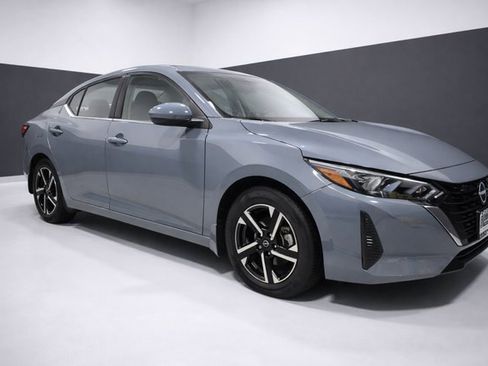 Certified 2024 Nissan Sentra SV image 7