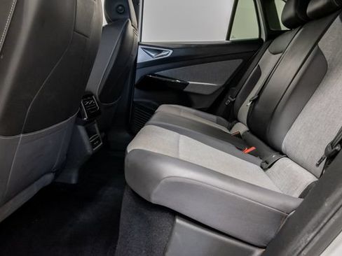 Used 2023 Volkswagen ID.4 Pro RWD image 22