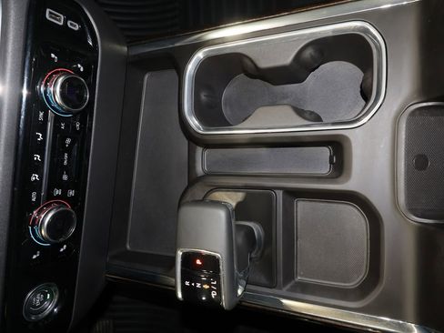 Certified 2024 GMC Sierra 1500 Elevation w/ X31 Off-Road Package image 15