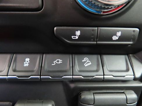 Used 2023 GMC Sierra 2500 SLE w/ SLE Value Package; image 62