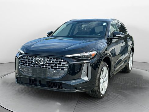 New 2026 Audi Q5 Premium Plus AWD/4WD image 3