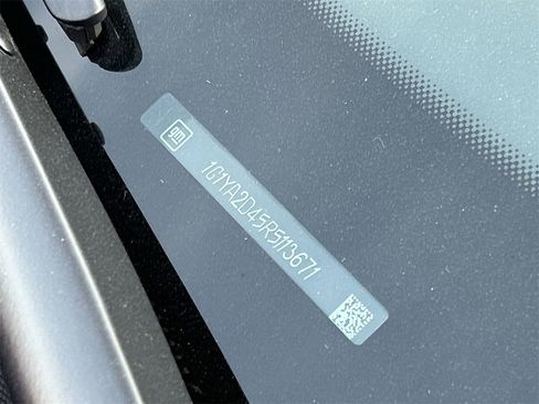 Used 2024 Chevrolet Corvette Stingray Coupe w/ 1LT image 29