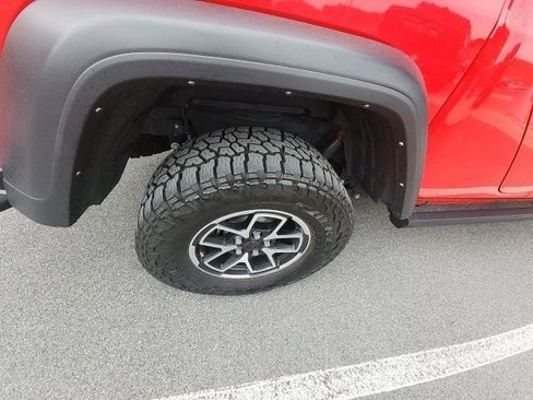 Used 2024 Jeep Gladiator Rubicon image 8