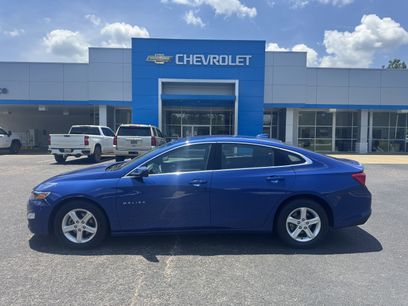 Used 2023 Chevrolet Malibu LT