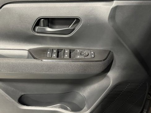 New 2026 Nissan Kicks S image 16