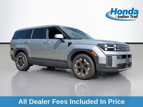 Used 2024 Hyundai Santa Fe SE AWD/4WD image 1