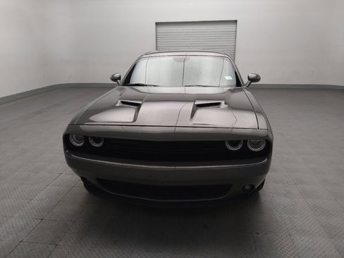 Used 2018 Dodge Challenger SXT w/ Blacktop Package RWD image 15