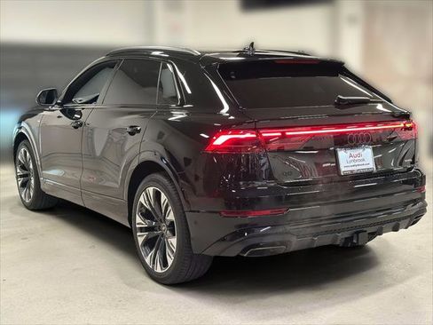 Used 2025 Audi Q8 Premium Plus w/ Premium Plus Package image 6