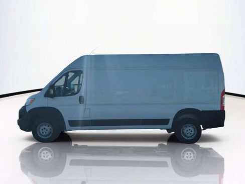 Used 2023 RAM ProMaster 2500 FWD image 8