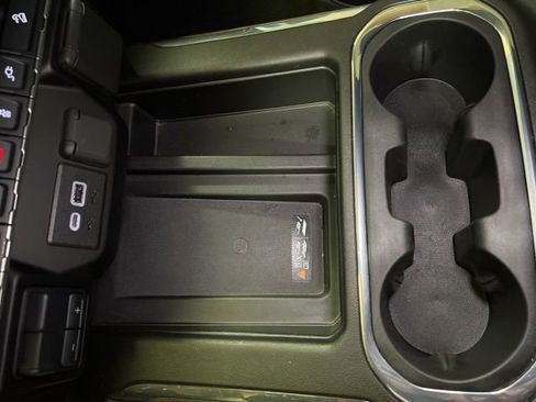 Used 2022 Chevrolet Silverado 3500 High Country w/ Z71 Off-Road Package image 36