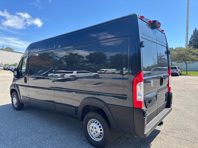 New 2026 RAM ProMaster 2500 w/ Convenience Group FWD image 8