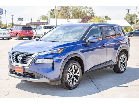 Used 2023 Nissan Rogue SV AWD/4WD image 4