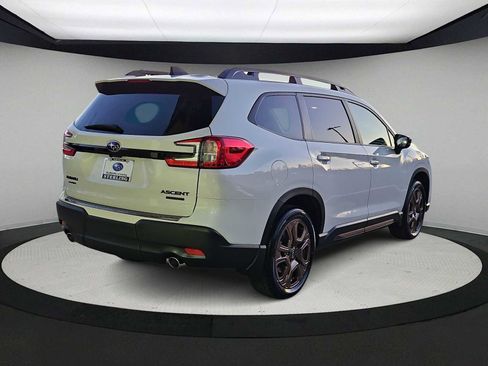 New 2026 Subaru Ascent Limited Bronze image 8