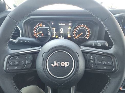 New 2026 Jeep Gladiator Sport AWD/4WD image 10