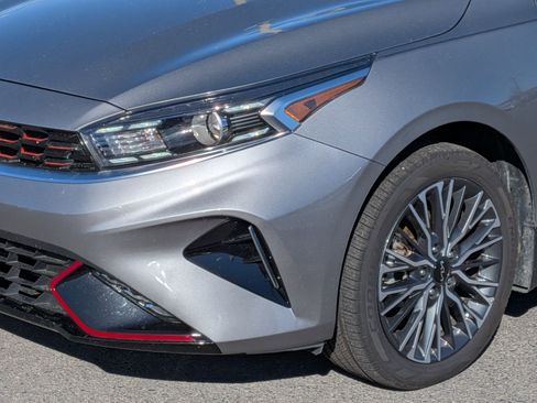 Used 2024 Kia Forte GT-Line w/ GT-Line Premium Package image 9