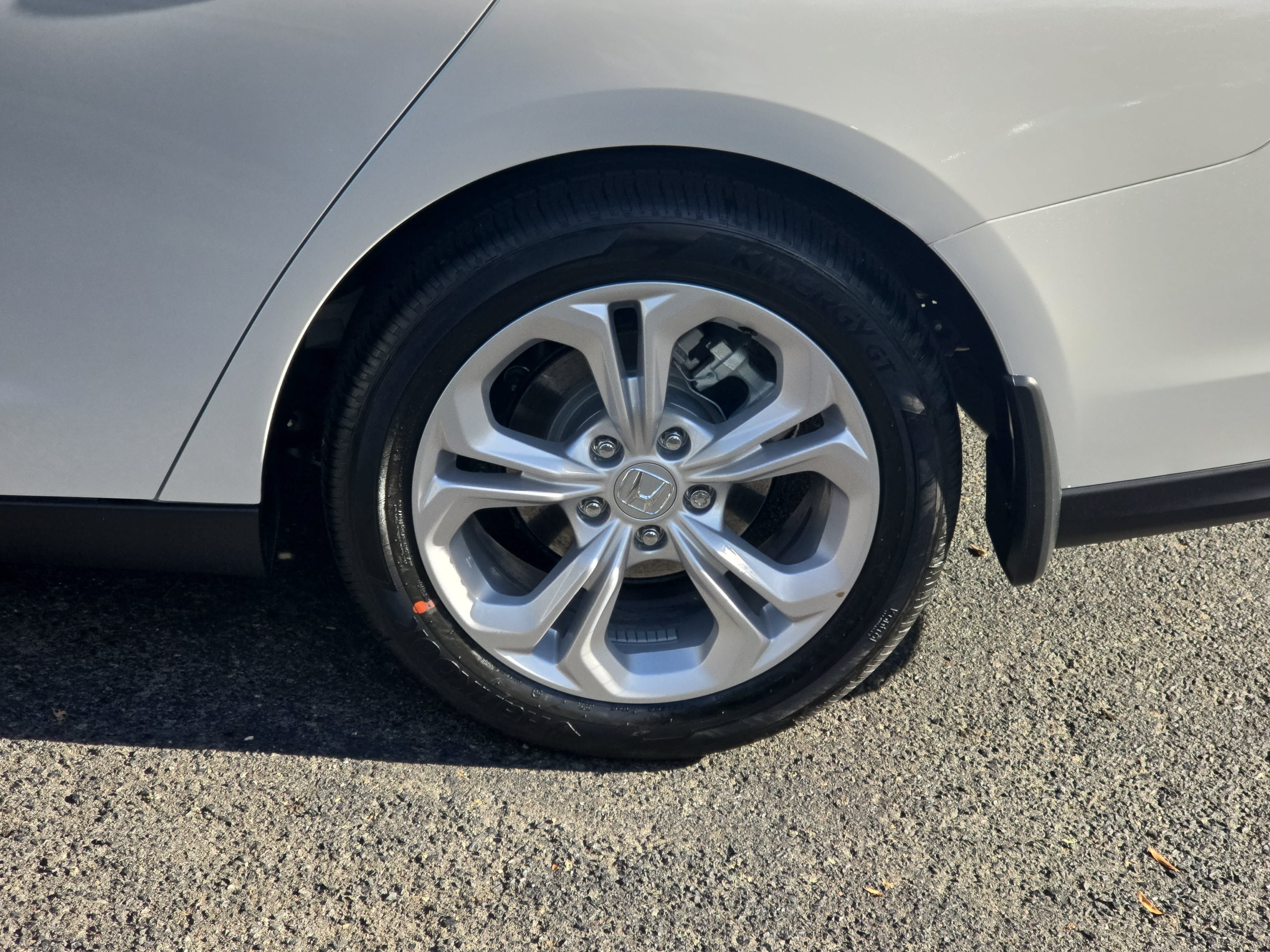 New 2026 Honda Accord LX image 30