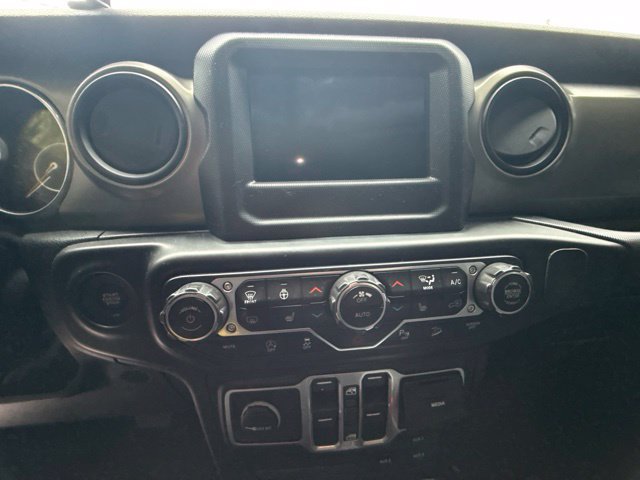 Used 2018 Jeep Wrangler Unlimited Sport S AWD/4WD image 20