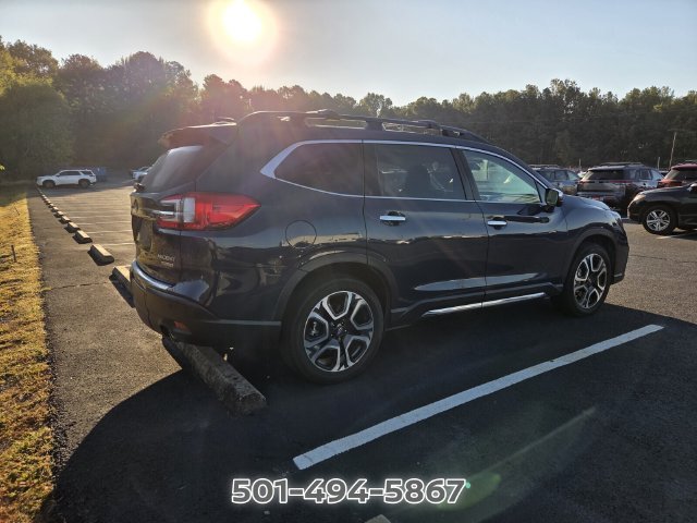 Used 2023 Subaru Ascent Touring AWD/4WD image 4
