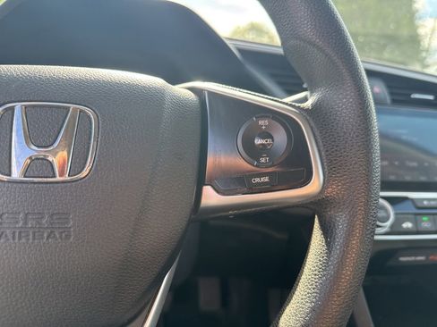 Used 2016 Honda Civic EX image 8