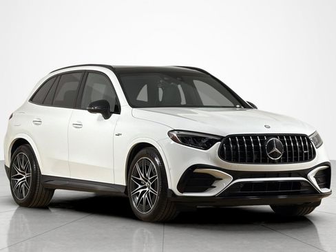 Used 2024 Mercedes-Benz GLC 43 AMG 4MATIC image 7