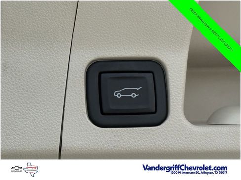 Used 2023 GMC Acadia Denali AWD/4WD image 25