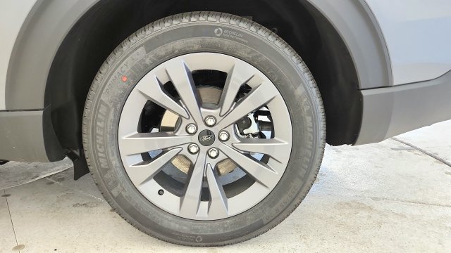 New 2026 Ford Explorer Active w/ Active Comfort Package AWD/4WD image 9