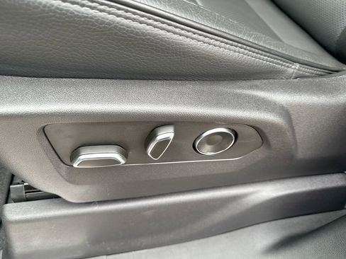 Used 2024 GMC Sierra 1500 Denali w/ Technology Package image 14