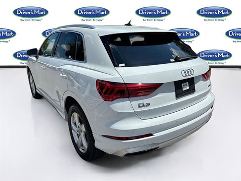 Used 2019 Audi Q3 2.0T Premium w/ Convenience Package AWD/4WD image 5
