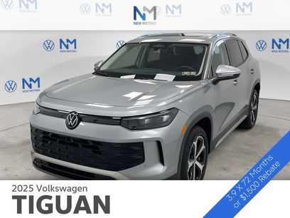 New 2025 Volkswagen Tiguan SE