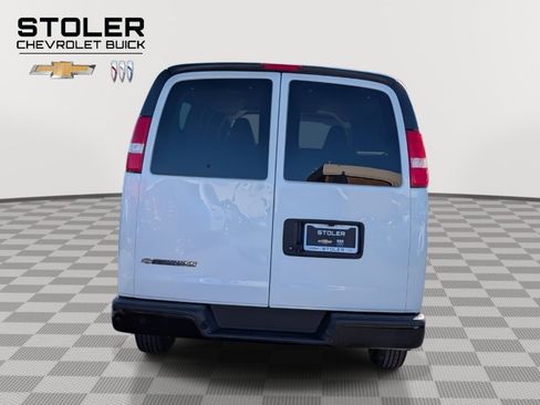 Used 2023 Chevrolet Express 3500 LS image 4
