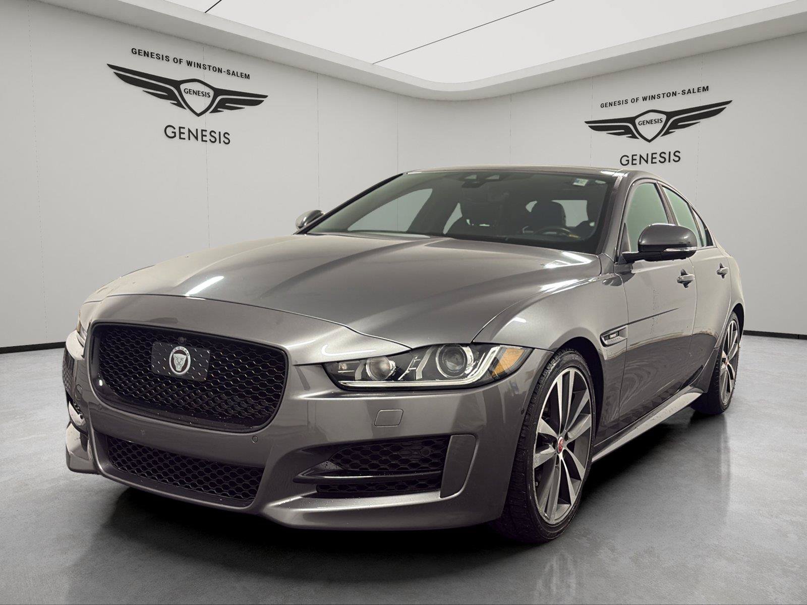 Used 2019 Jaguar XE R-Sport RWD image 1
