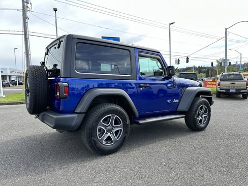 Used 2020 Jeep Wrangler Sport image 6