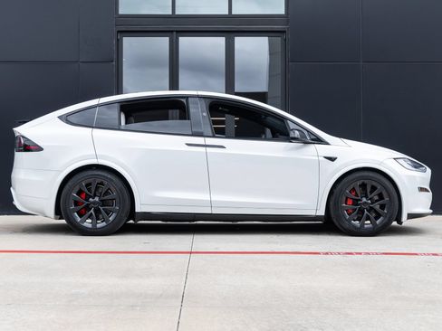Used 2023 Tesla Model X Plaid AWD/4WD image 11