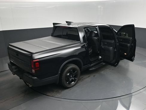 Used 2025 Honda Ridgeline Black Edition image 29