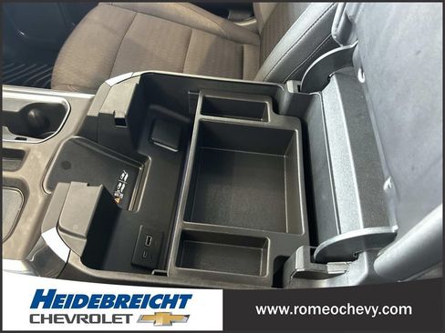Used 2023 Chevrolet Silverado 1500 RST w/ Convenience Package II AWD/4WD image 30