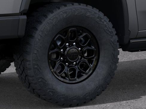 New 2026 Chevrolet Silverado 2500 ZR2 w/ ZR2 Bison Edition AWD/4WD image 9