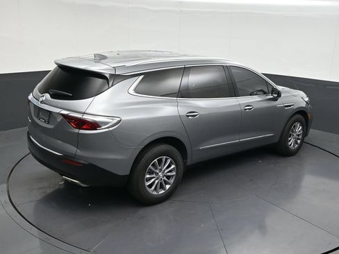 Used 2024 Buick Enclave Essence w/ Technology Package FWD image 20
